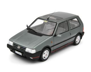 Fiat Uno Turbo i.e. 1.4 1990 GRIGIO JUPINER Laudoracing 1:18 Resinemodell (Türen, Motorhaube... nicht zu öffnen!)